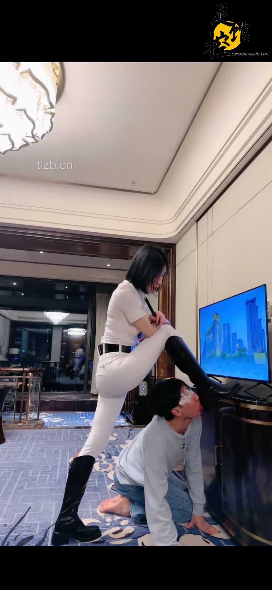 Screenshot_20231028_153007_com.huawei.himovie.jpg