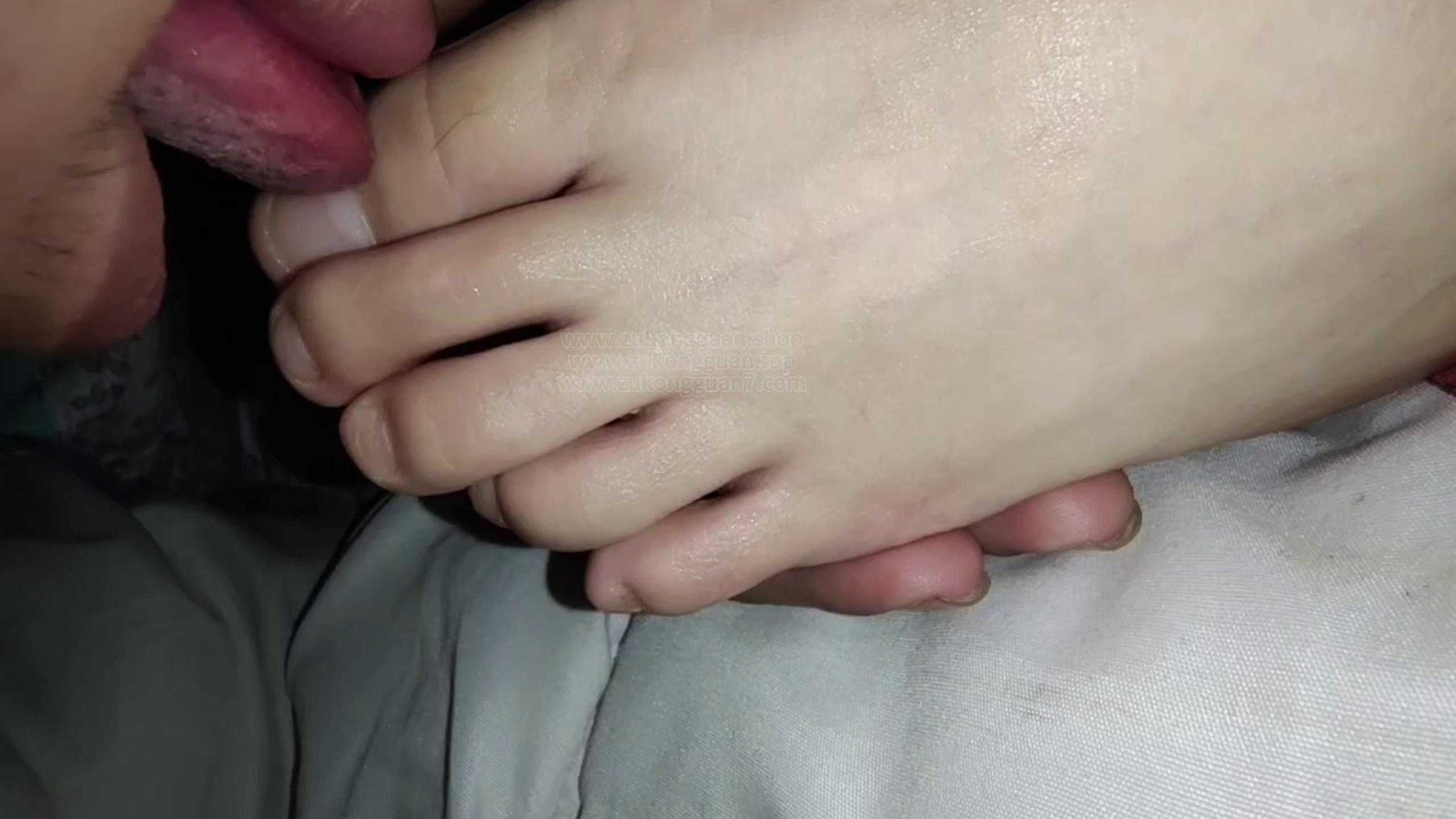 231540udbhsgi5gamhdpnh.jpg